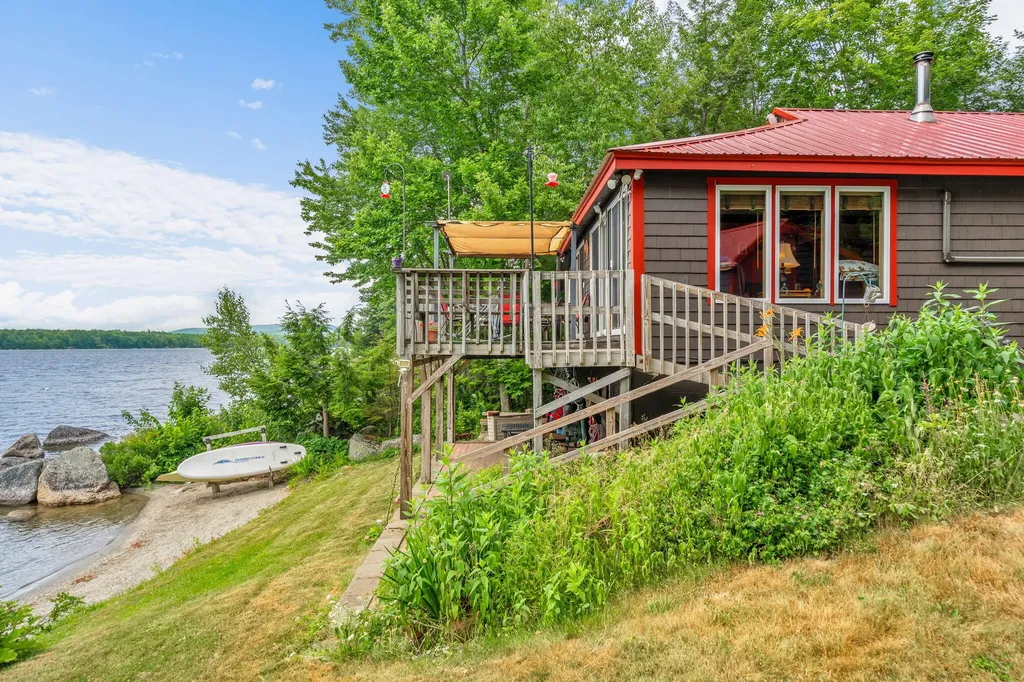 293 Scotts Neck Way Ellsworth ME 04605