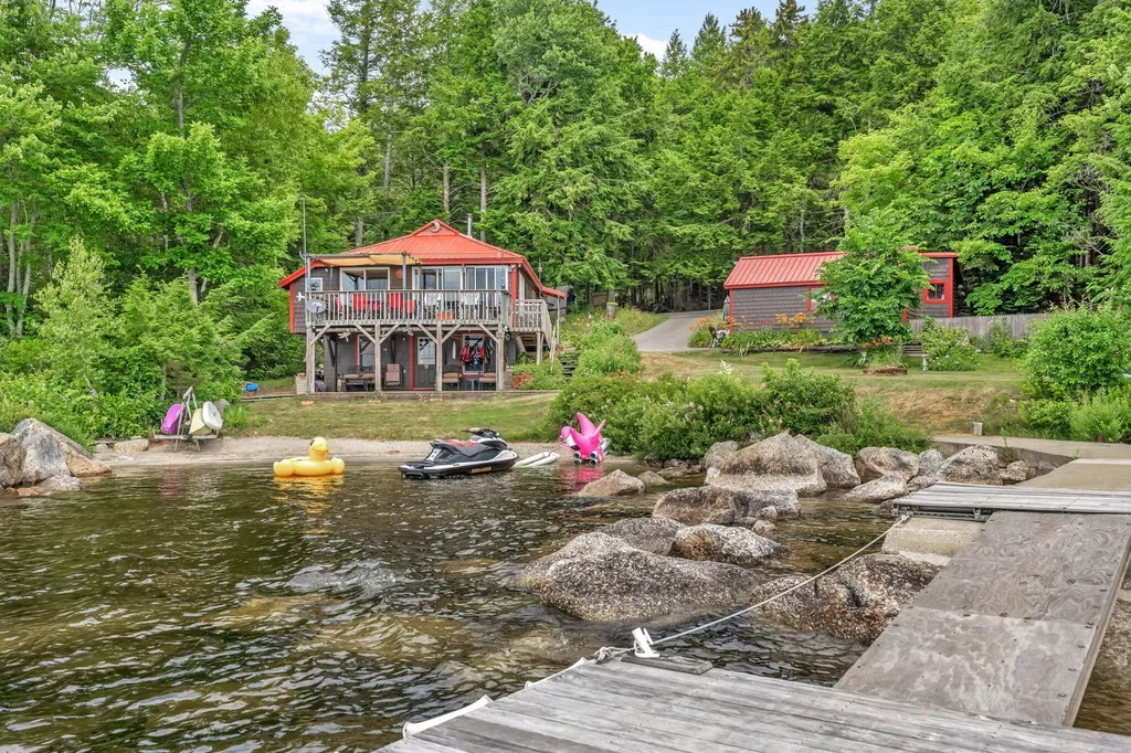 293 Scotts Neck Way Ellsworth ME 04605