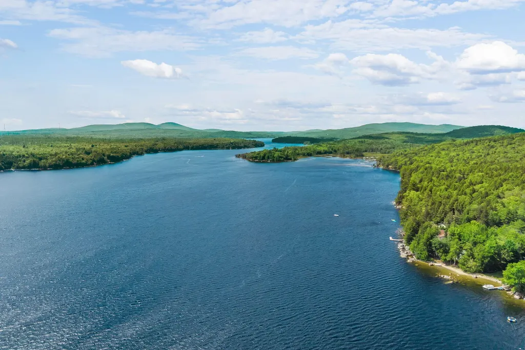 293 Scotts Neck Way Ellsworth ME 04605