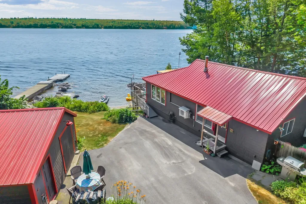 293 Scotts Neck Way Ellsworth ME 04605