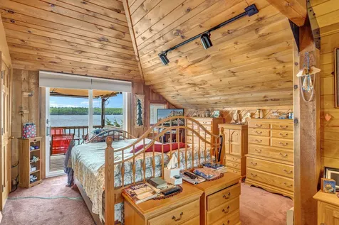 293 Scotts Neck Way Ellsworth ME 04605