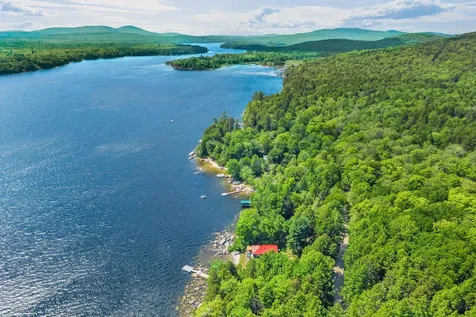 293 Scotts Neck Way Ellsworth ME 04605