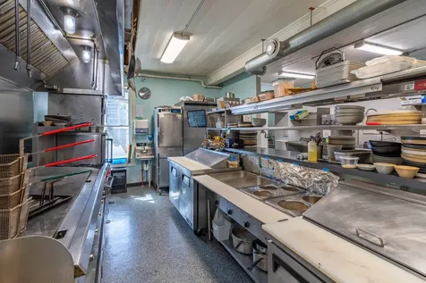 25 And 27 E Main Street Searsport ME 04974