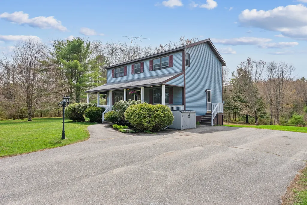 464 Lowelltown Road Wiscasset ME 04578