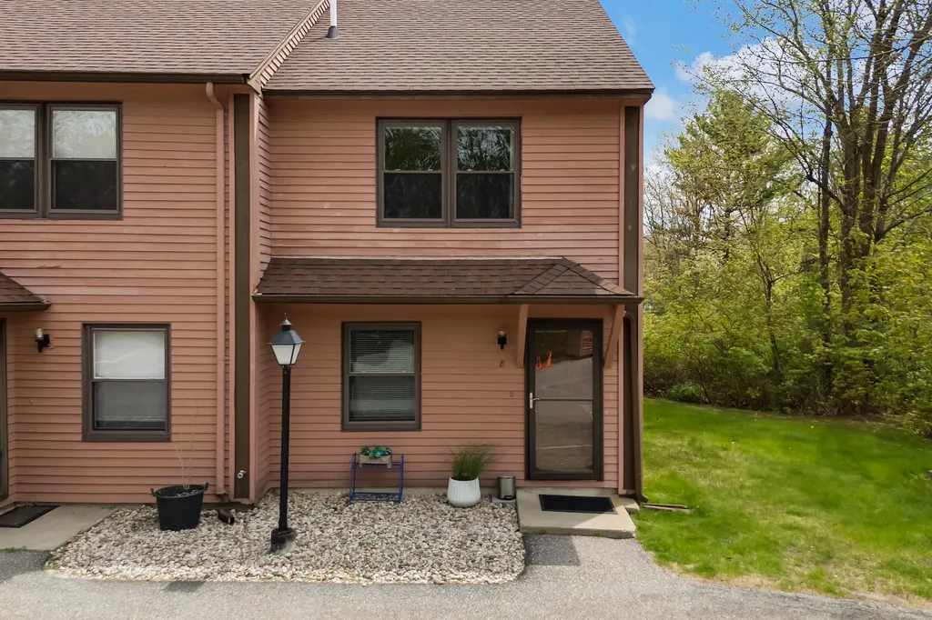 73 Ocean Park Road Saco ME 04072