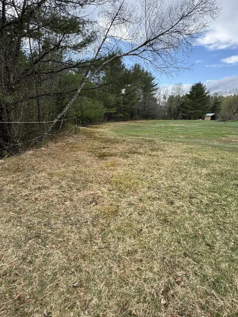 7 Howard Siding Lane Abbot ME 04406