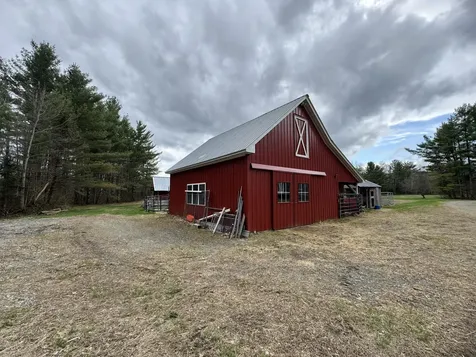 7 Howard Siding Lane Abbot ME 04406