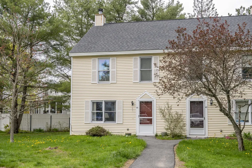 43 Pine Hill Drive Bath ME 04530