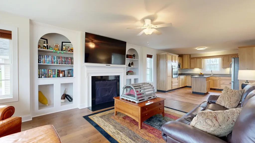 48 Lubear Way Auburn ME 04210