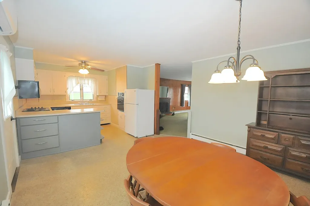 25 Allen Road Brewer ME 04412