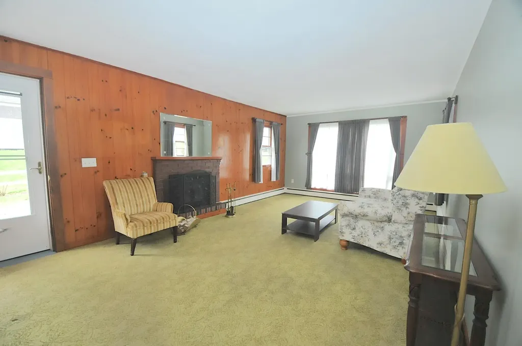 25 Allen Road Brewer ME 04412