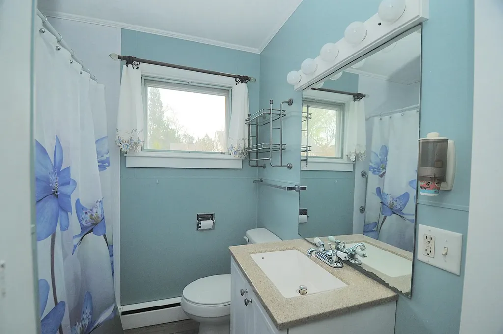 25 Allen Road Brewer ME 04412