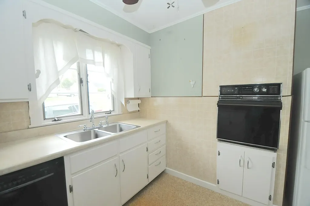 25 Allen Road Brewer ME 04412