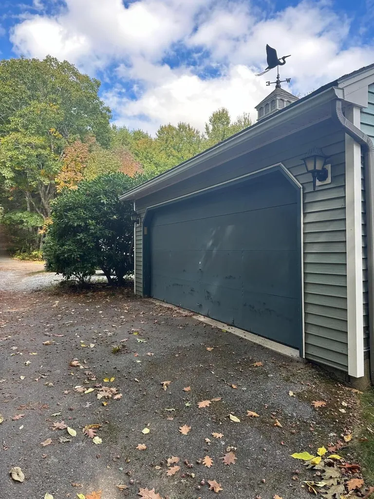 31 Hidden Lane Bremen ME 04551