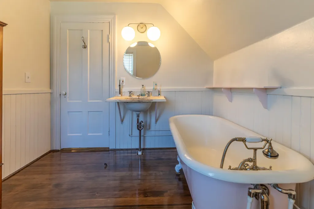 252 Seawall Road Southwest Harbor ME 04679