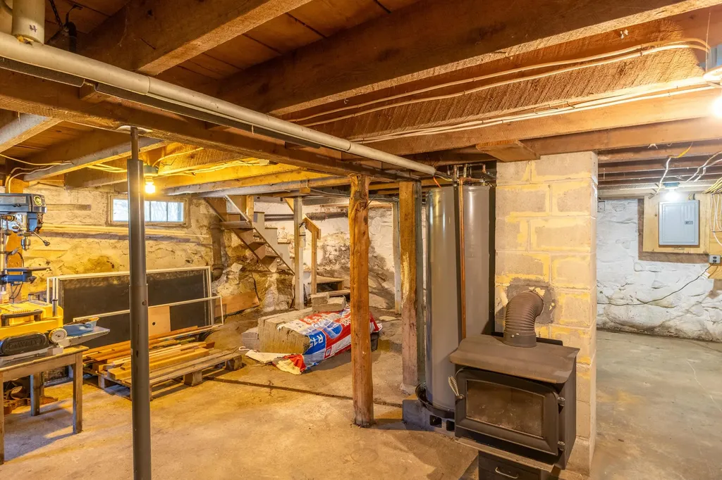 252 Seawall Road Southwest Harbor ME 04679