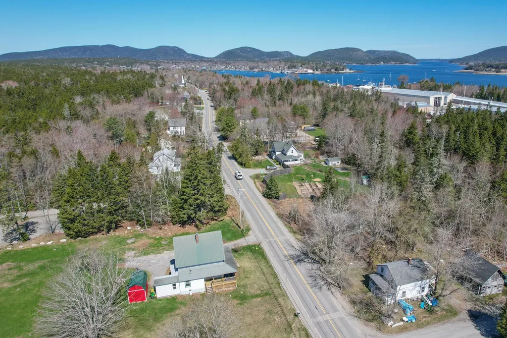 252 Seawall Road Southwest Harbor ME 04679