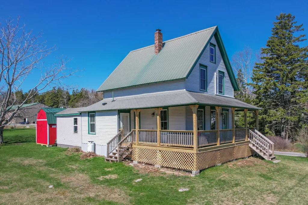 252 Seawall Road Southwest Harbor ME 04679