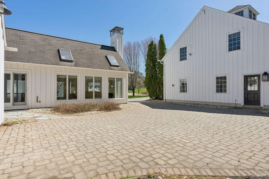 238 Hallowell Road Pownal ME 04069