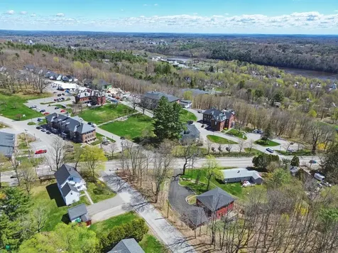 62 Winthrop Street Hallowell ME 04347