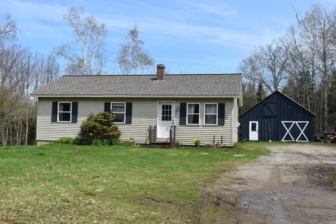 104 Town Farm Road Lincoln ME 04457