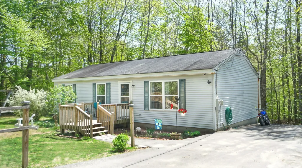 53 Maturo Drive Casco ME 04015