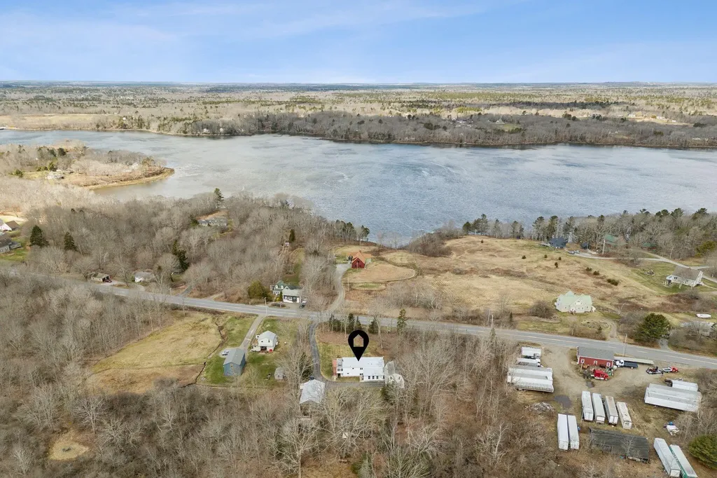 1015 River Road Saint George ME 04860