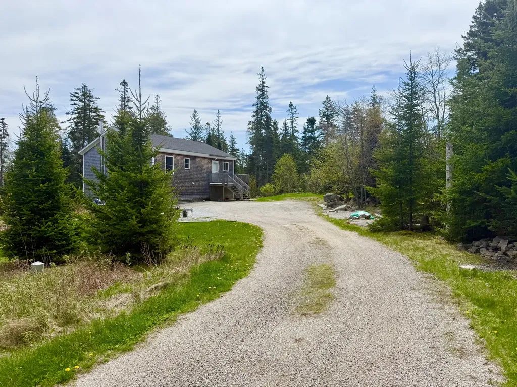 8 Berry Lane Vinalhaven ME 04863