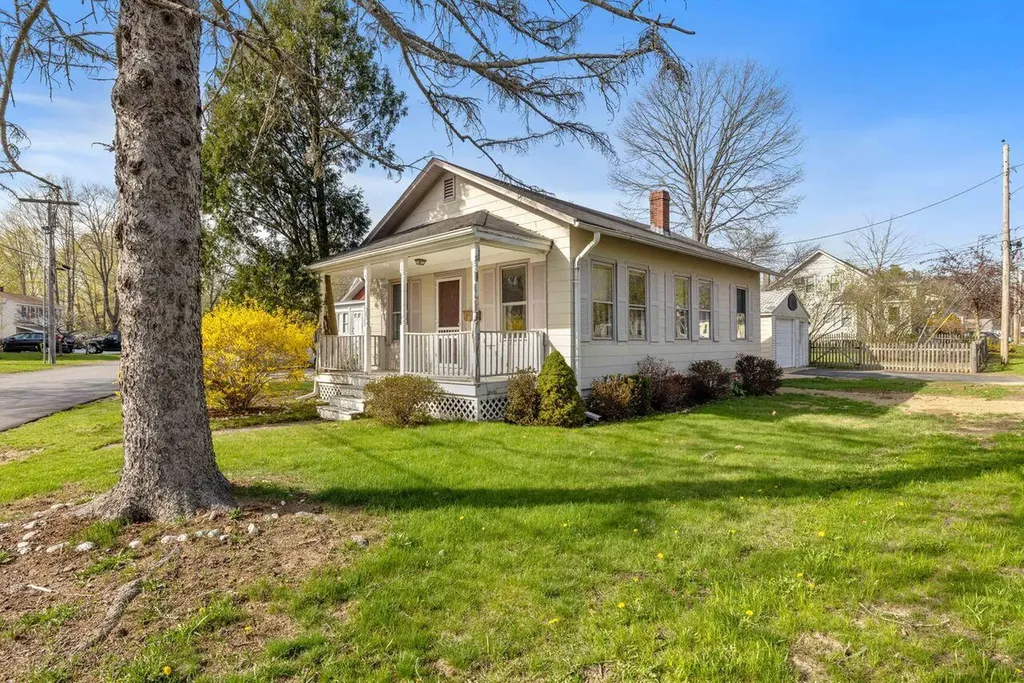 1 Jordan Street Saco ME 04072