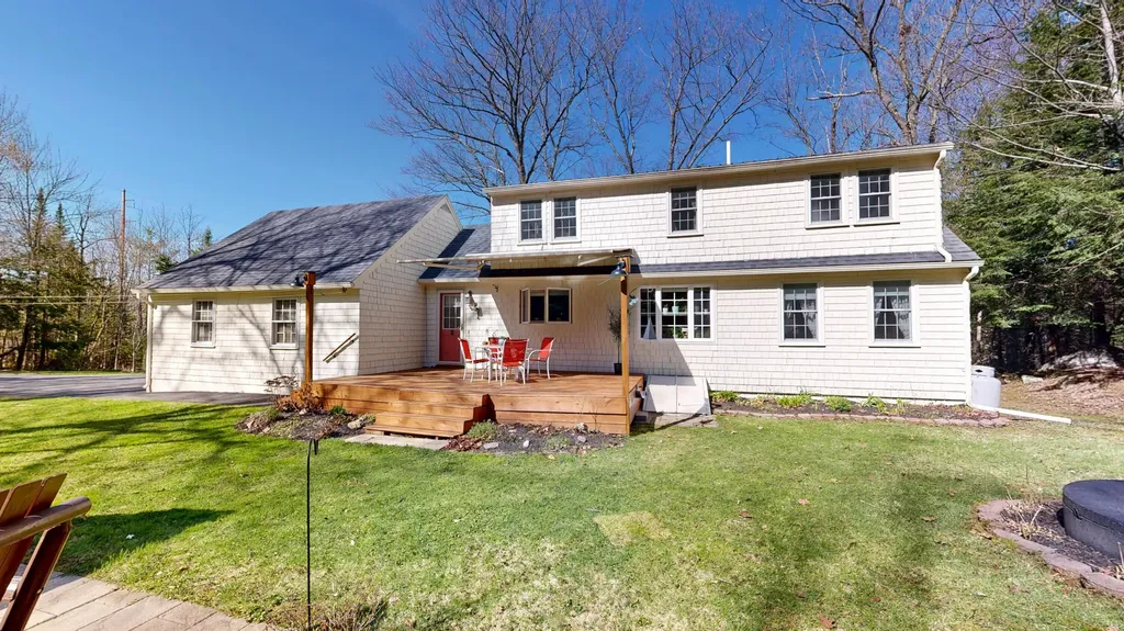 77 Pinewoods Road Lewiston ME 04240
