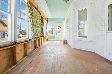 14 Central Street Winthrop ME 04364