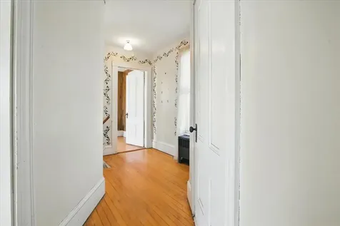 14 Central Street Winthrop ME 04364