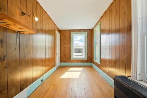 14 Central Street Winthrop ME 04364
