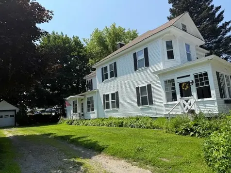 14 Central Street Winthrop ME 04364