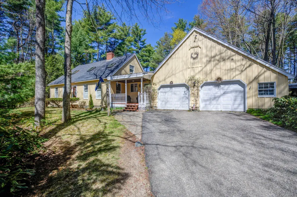 31 Running Springs Road Gorham ME 04038