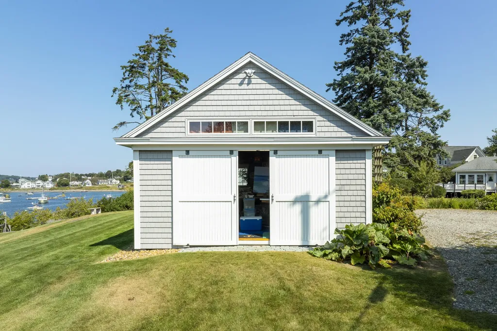 12 Steamboat Wharf Lane Harpswell ME 04079