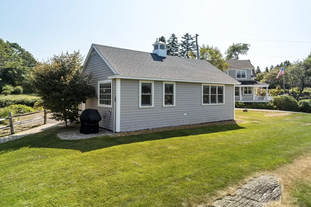 12 Steamboat Wharf Lane Harpswell ME 04079