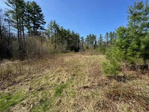 MR7L96C Scarlet Way Lebanon ME 04027
