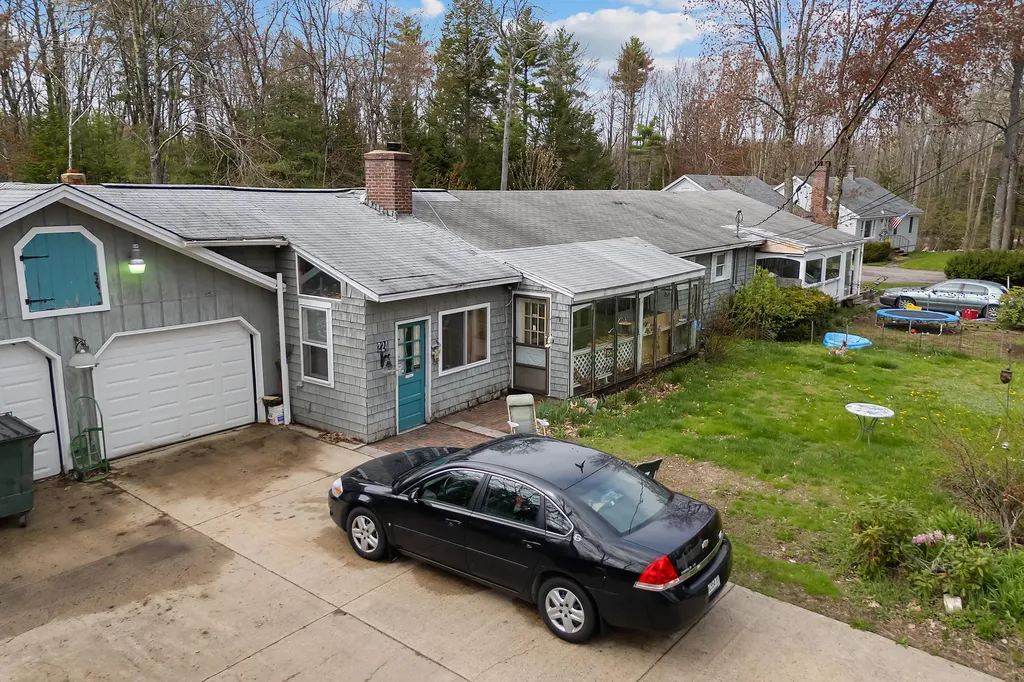 224 Branch Road Wells ME 04090