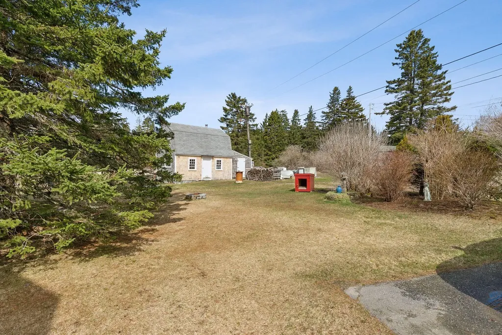 8 Powderhouse Cove Road South Thomaston ME 04858