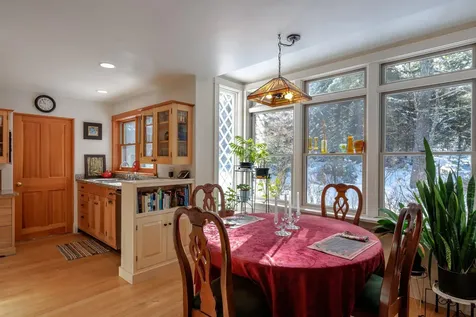 67 Rob Road Brooklin ME 04616
