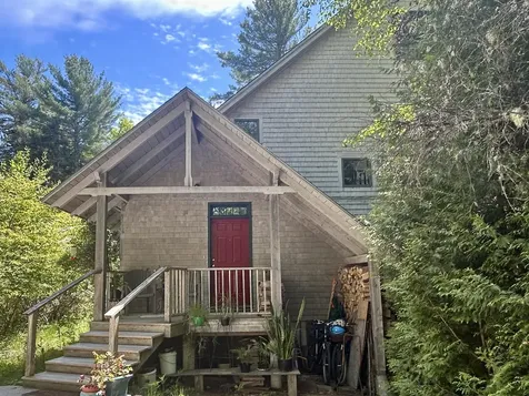 67 Rob Road Brooklin ME 04616