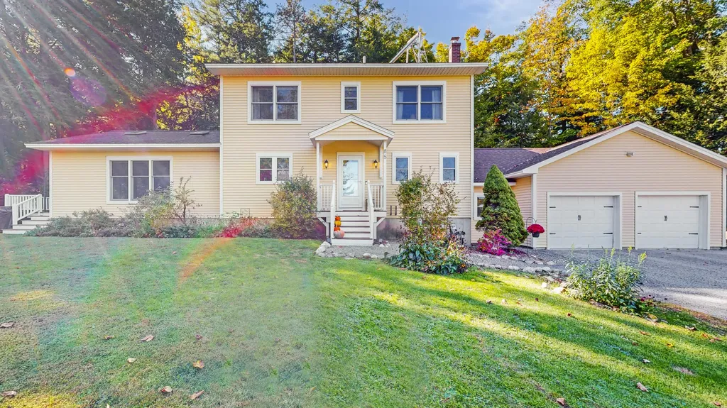 85 Pinewoods Road Lewiston ME 04240