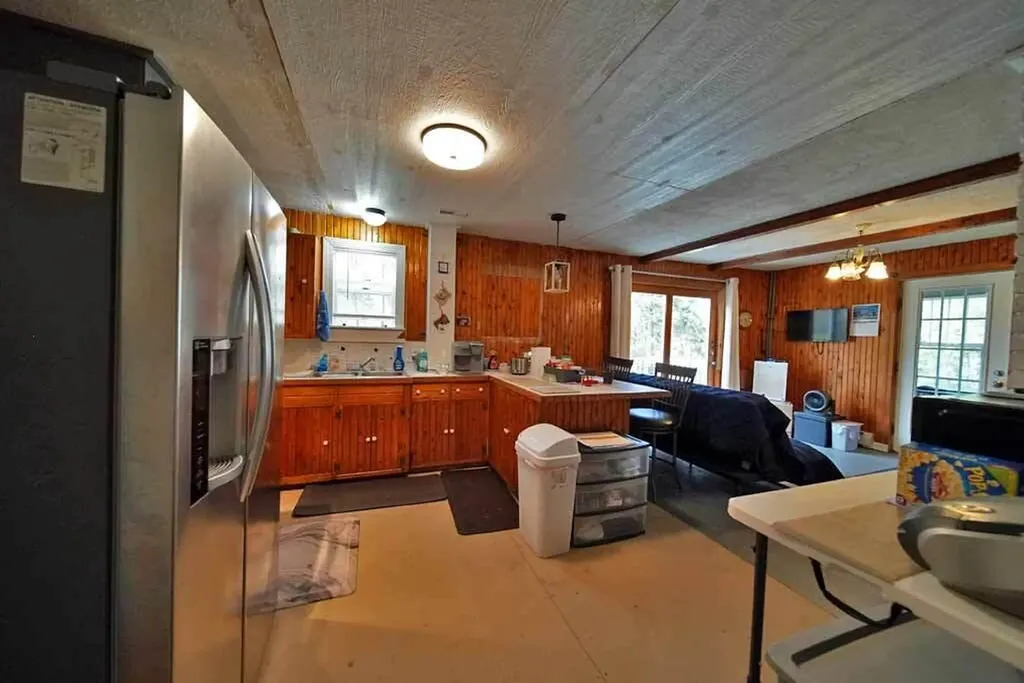 33 Columbia Street Houlton ME 04730