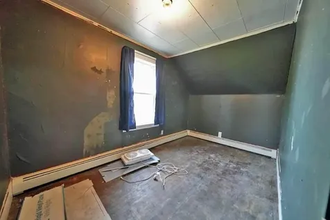 33 Columbia Street Houlton ME 04730