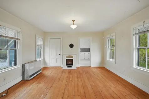 7 Page Street Hallowell ME 04347
