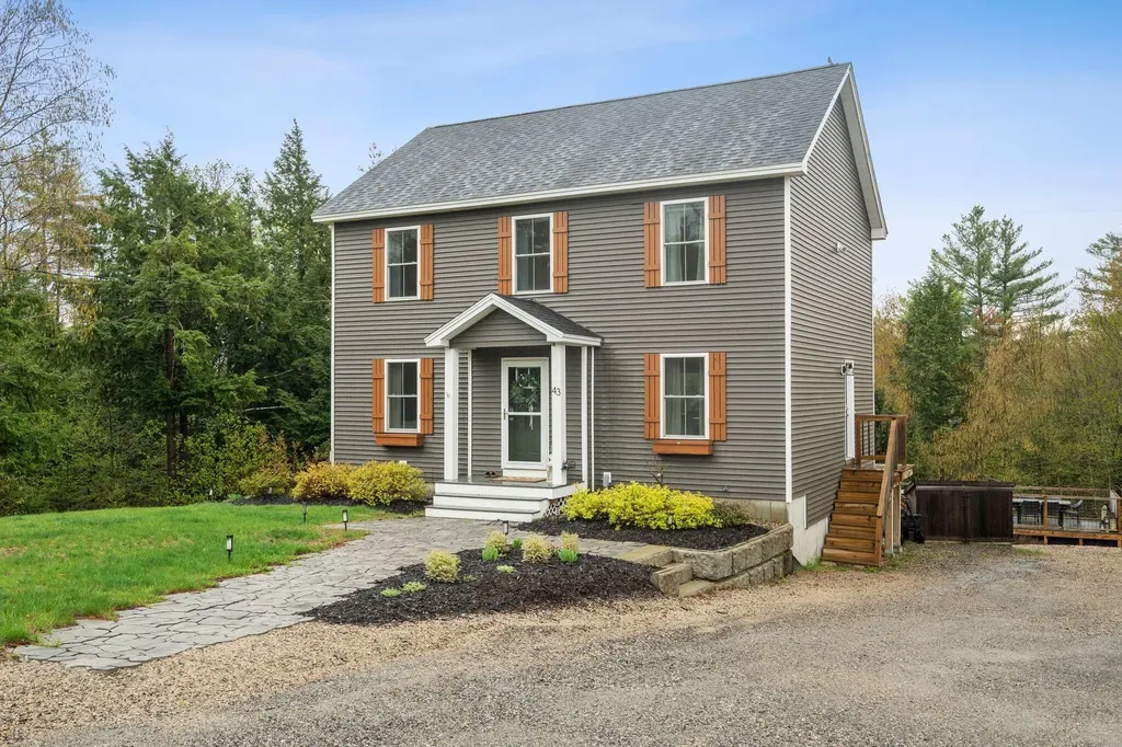 43 Spring Hill Road Lebanon ME 04027