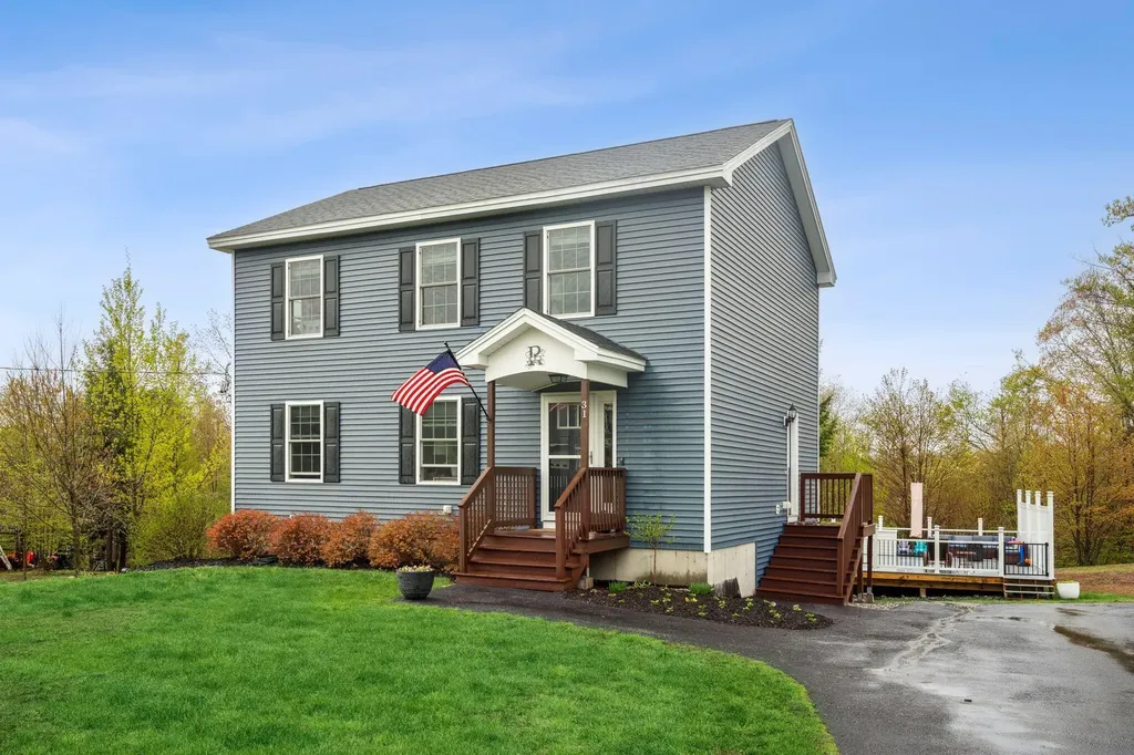 31 Spring Hill Road Lebanon ME 04027