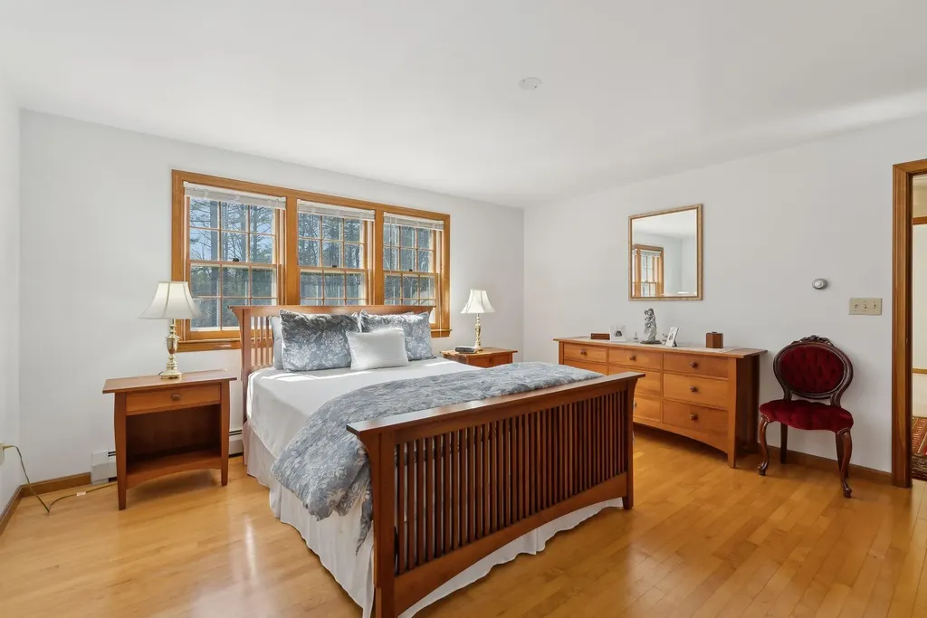 19 Windsor Pines Drive Scarborough ME 04074