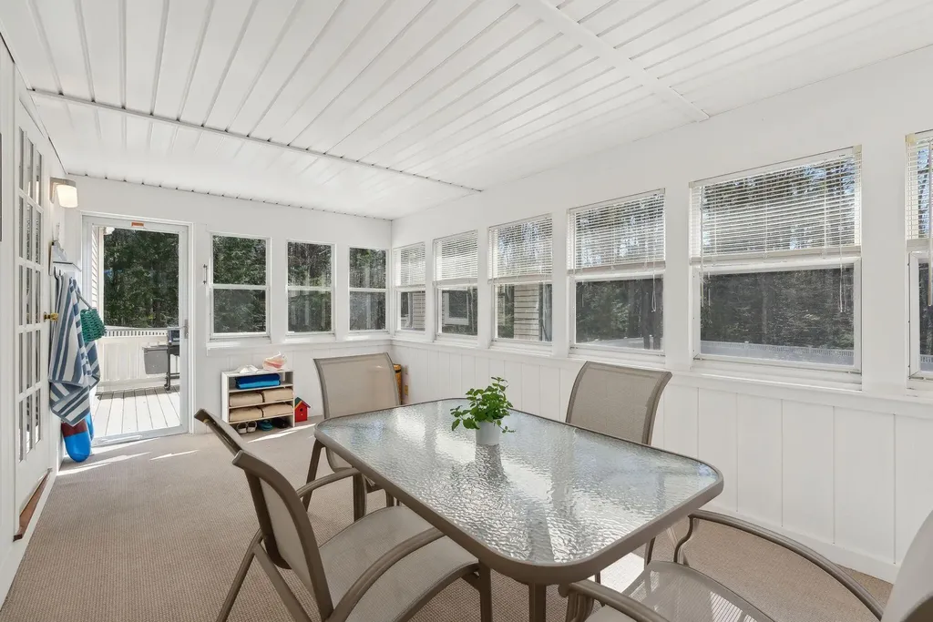 19 Windsor Pines Drive Scarborough ME 04074